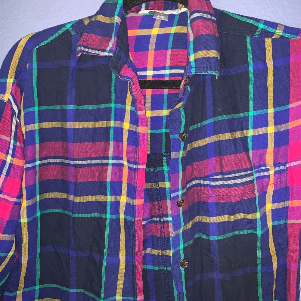 Old Navy Button Plaid Boyfriend Shirt